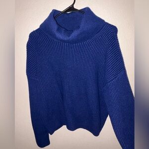 Turtleneck knitted Sweater